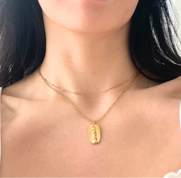 APHRODITE VENUS DE MILO PENDANT DOUBLE NECKLACE