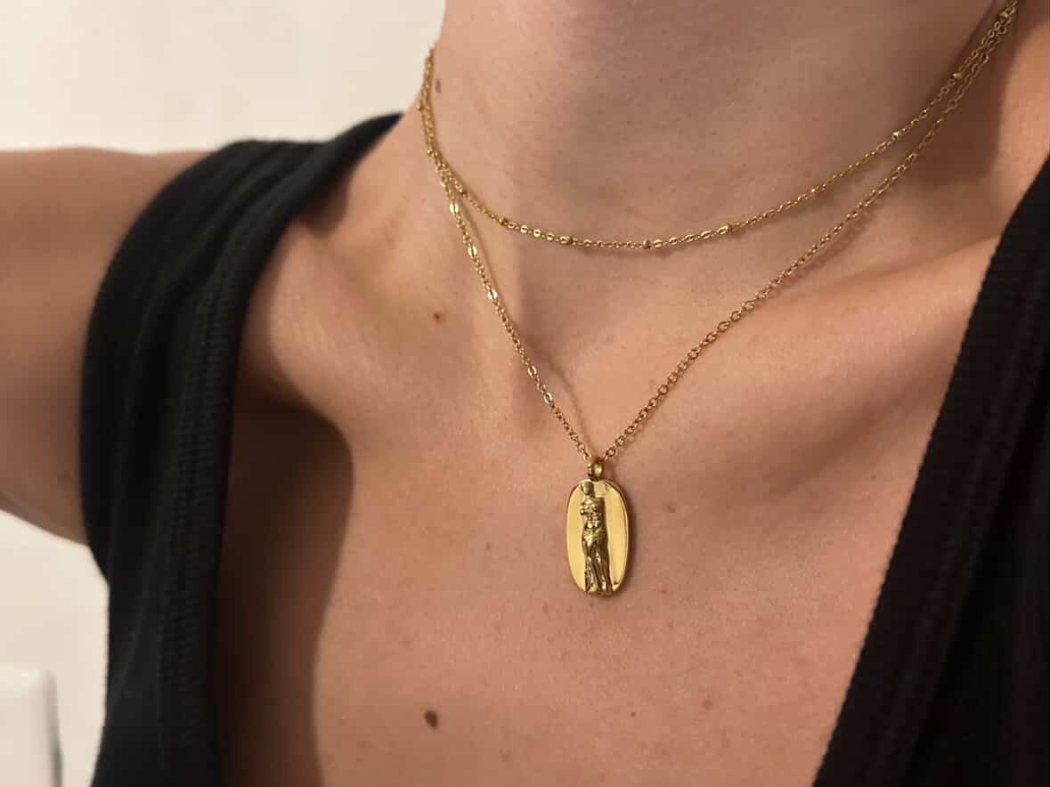 APHRODITE VENUS DE MILO PENDANT DOUBLE NECKLACE