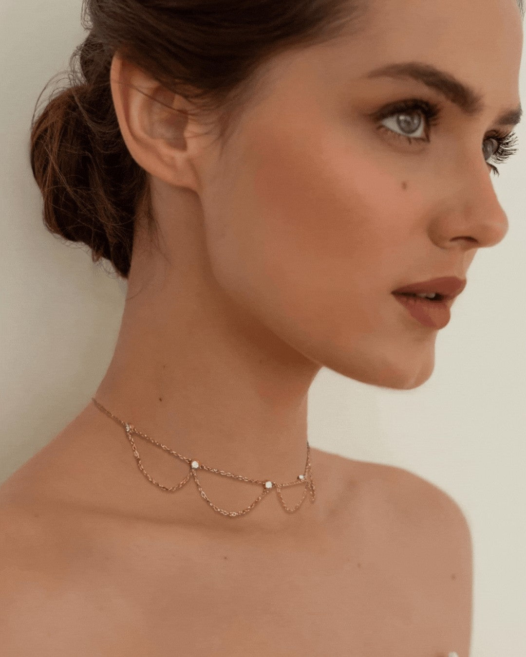 GOLD LOOPS CHOKER NECKLACE