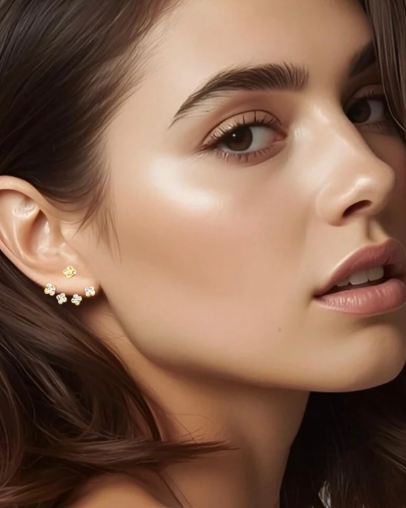 CLOVER EARRINGS