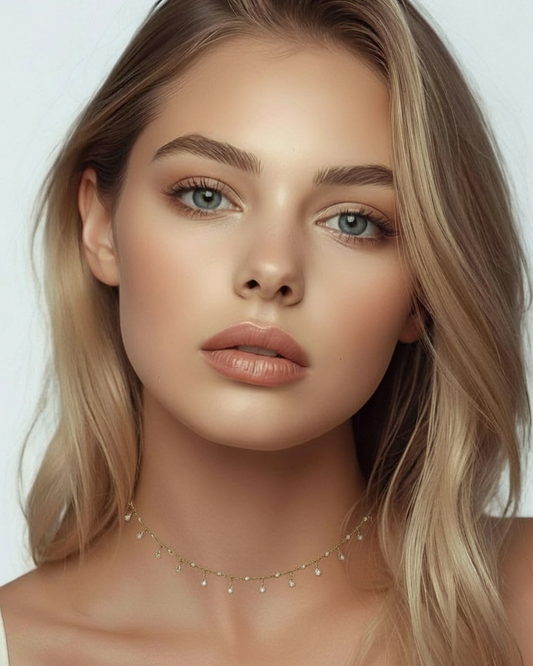 SHAKER CHOKER WITH DIAMOND SIMULANT STONES