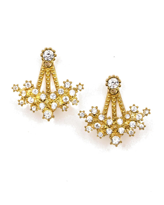 POINTED EARRINGS